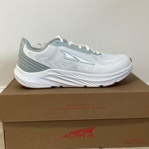 Women’s Altra Rivera 4